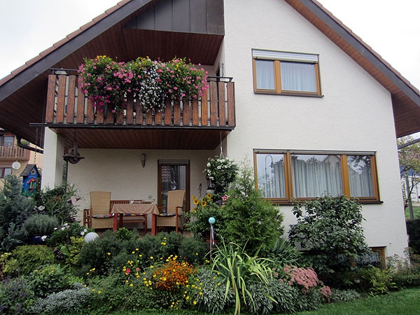 ???i18n.translate: de.plugin.accommodationEditor.image.label module: common.common.lib.structuredData.accommodations???