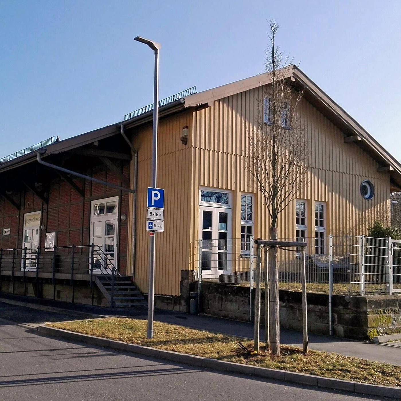 ???i18n.translate: de.plugin.clubEditor.image.label module: common.common.lib.structuredData.clubs???